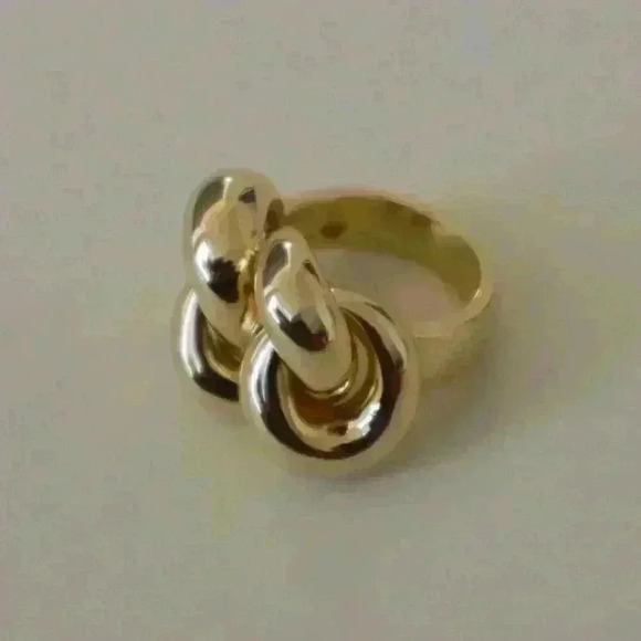 Defoe & Co. French Braided Chunky Ring - Picture 1 of 5